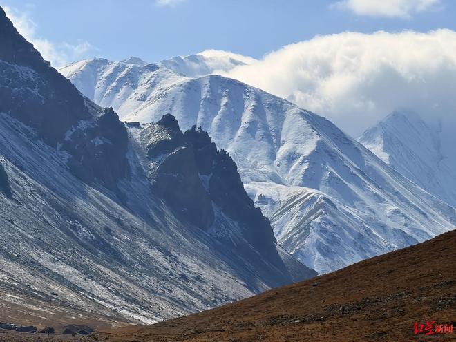 太行山悬崖18人安全转移1人突发疾病遇难开元棋牌app19人徒步团被困河南辉县南(图6)